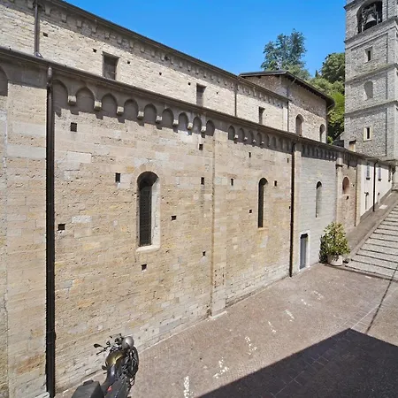 In Centro A Bellano Hébergement de vacances Bellano